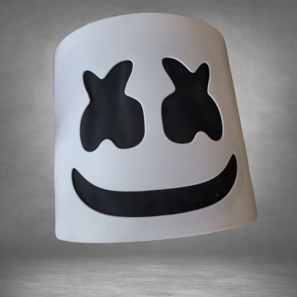 Marshmellow Mask( As is) - Picture 2 of 5
